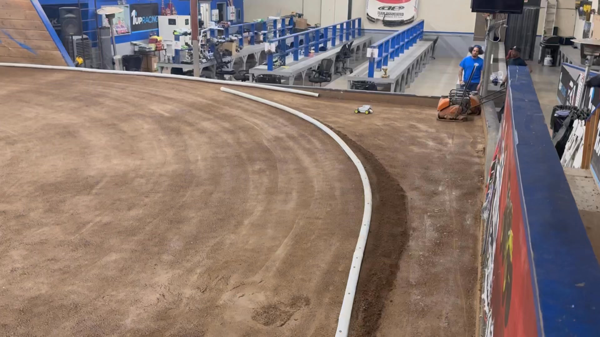 FiveStar Hobbies West Coast World of Oval Championships track update ...