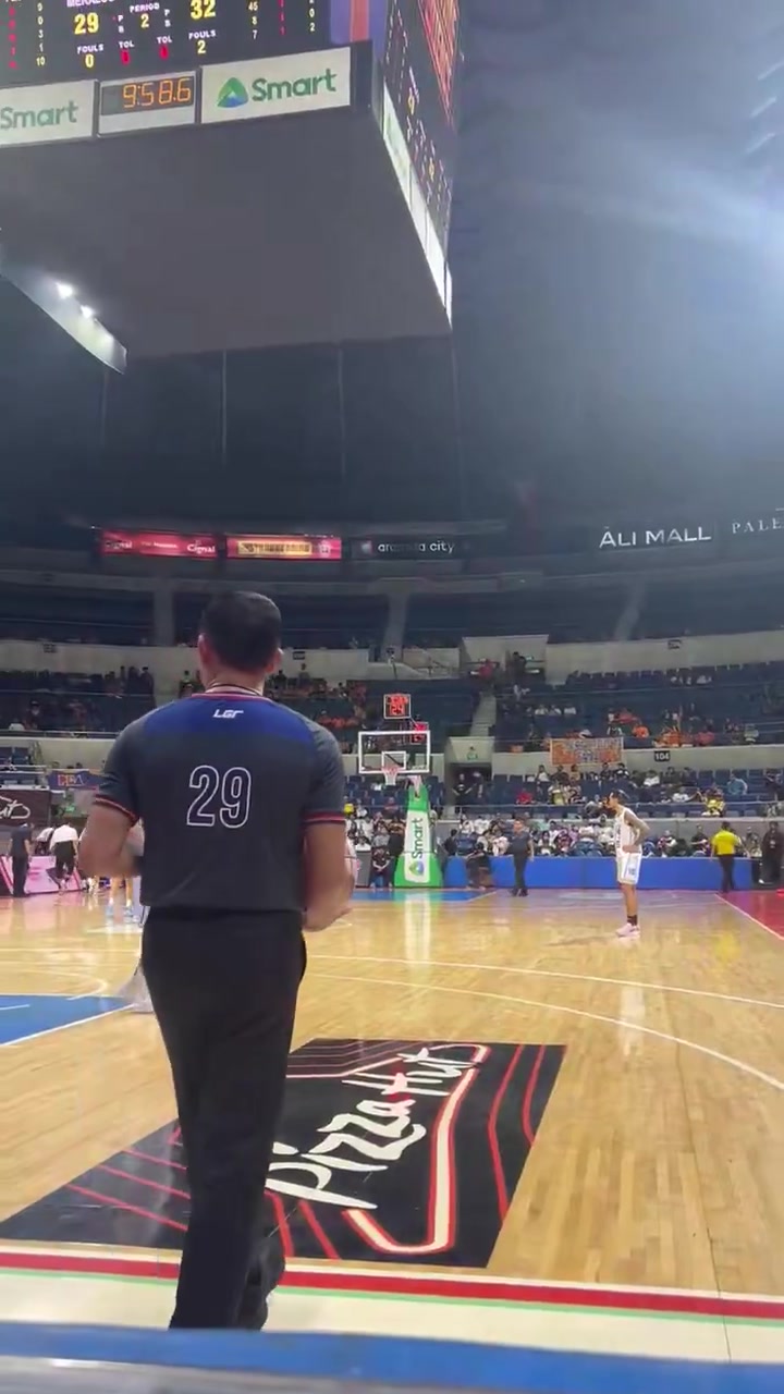 WATCH: Game 5 of the PBA PH Cup semis between TNT and Meralco underway ...