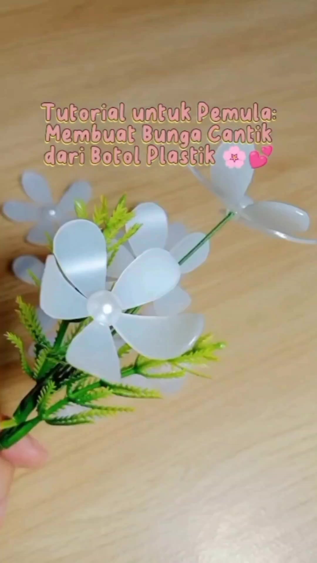 Tutorial untuk Pemula: Membuat bunga cantik dari botol plastik bekas ...
