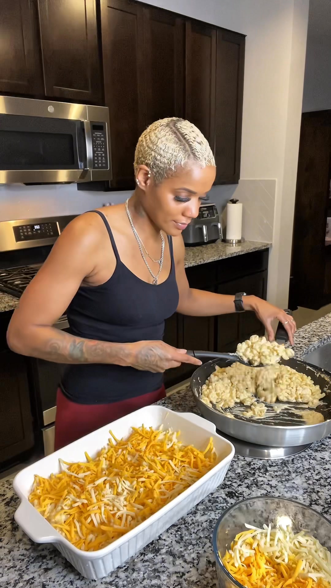 Cooking Dinner | Baked BBQ Chicken Legs & Thighs | Baked Mac & Cheese ...