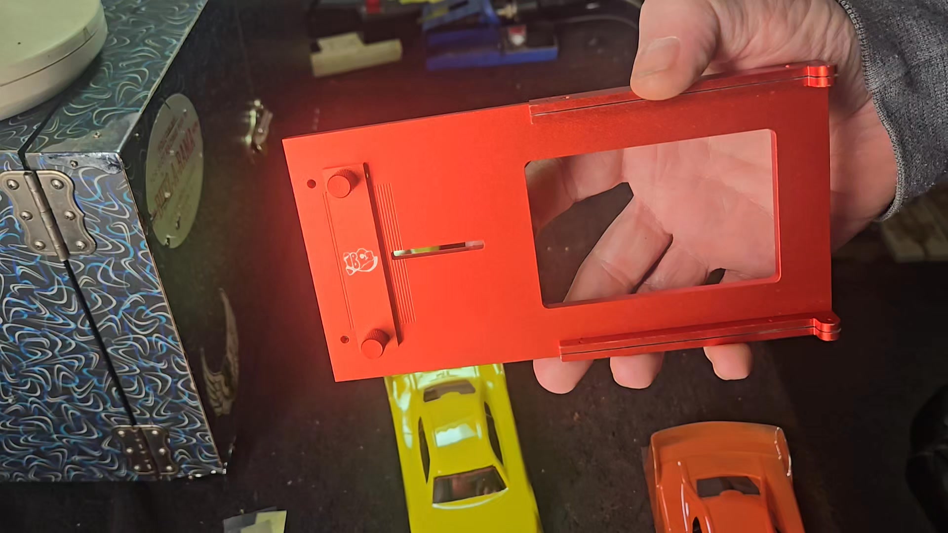 Video on using the MID 456 BODY MOUNTING FIXTURE | Mid-America Slot Car ...