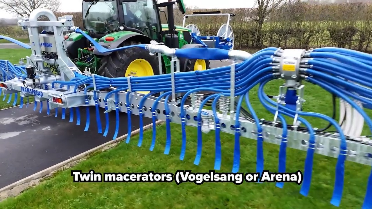 Tramspread - 🔵🚜📢 Come and see our NEW 24m vertical folding... | Facebook