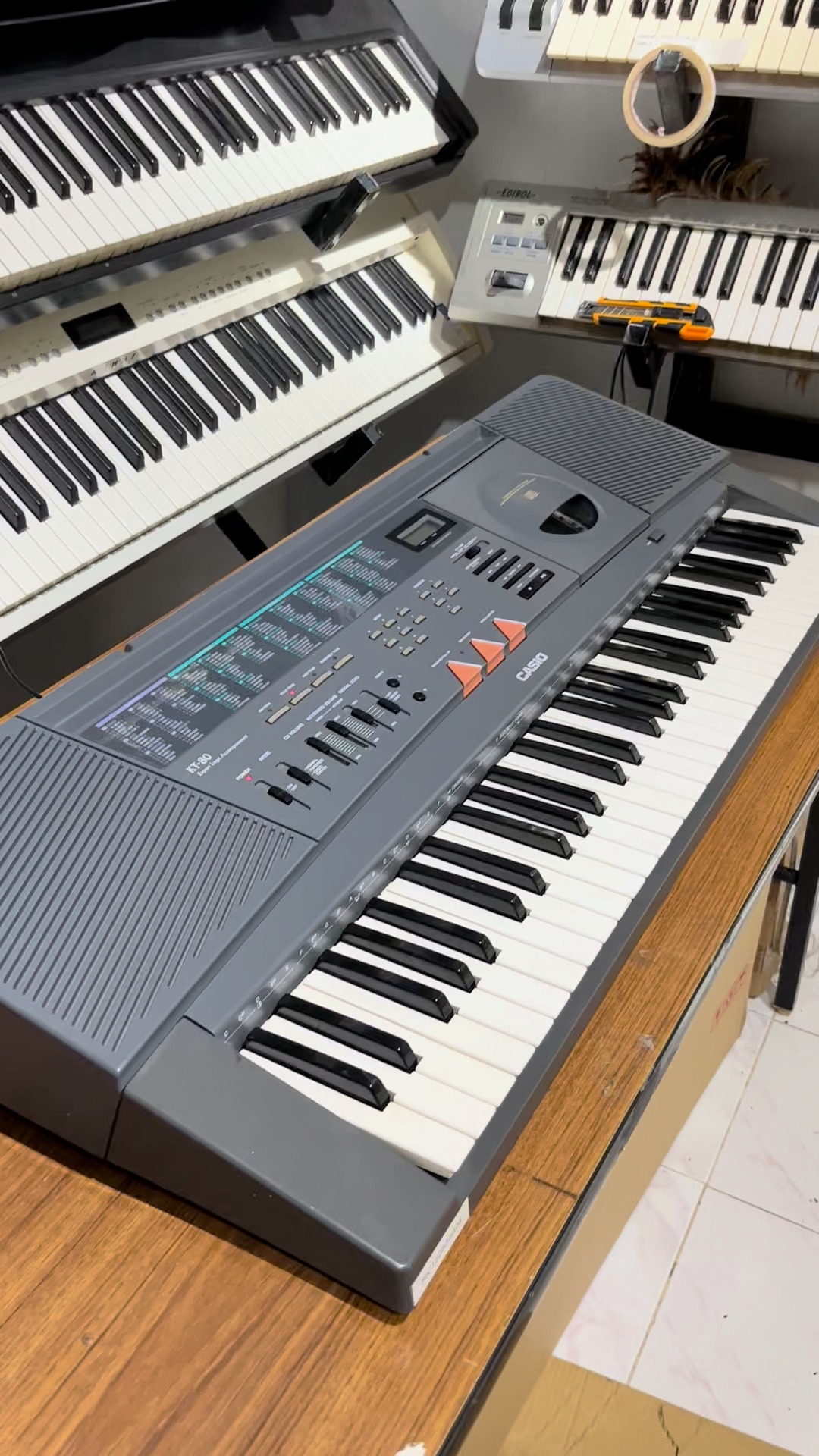 Casio LK-526 Portable Piano Keyboard Organ 2022 Japan Release Semi