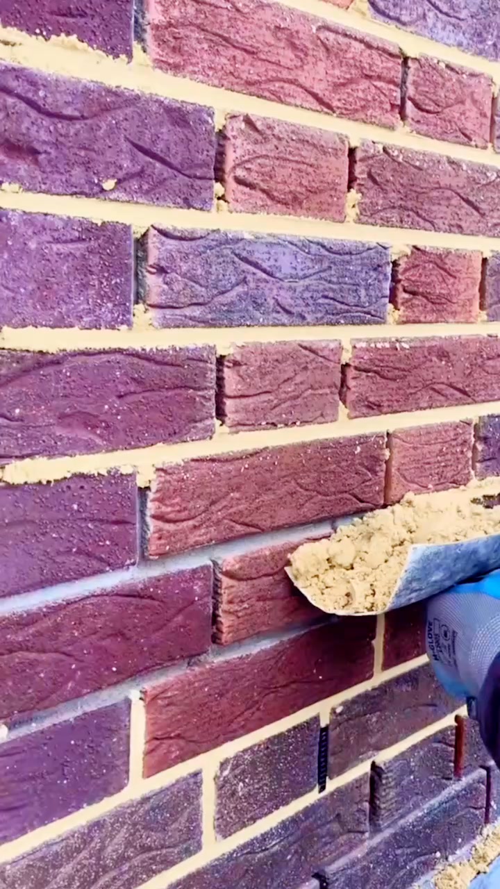 Comment refaire les joints d'un mur en brique rouge ? #btp #joints #mur ...