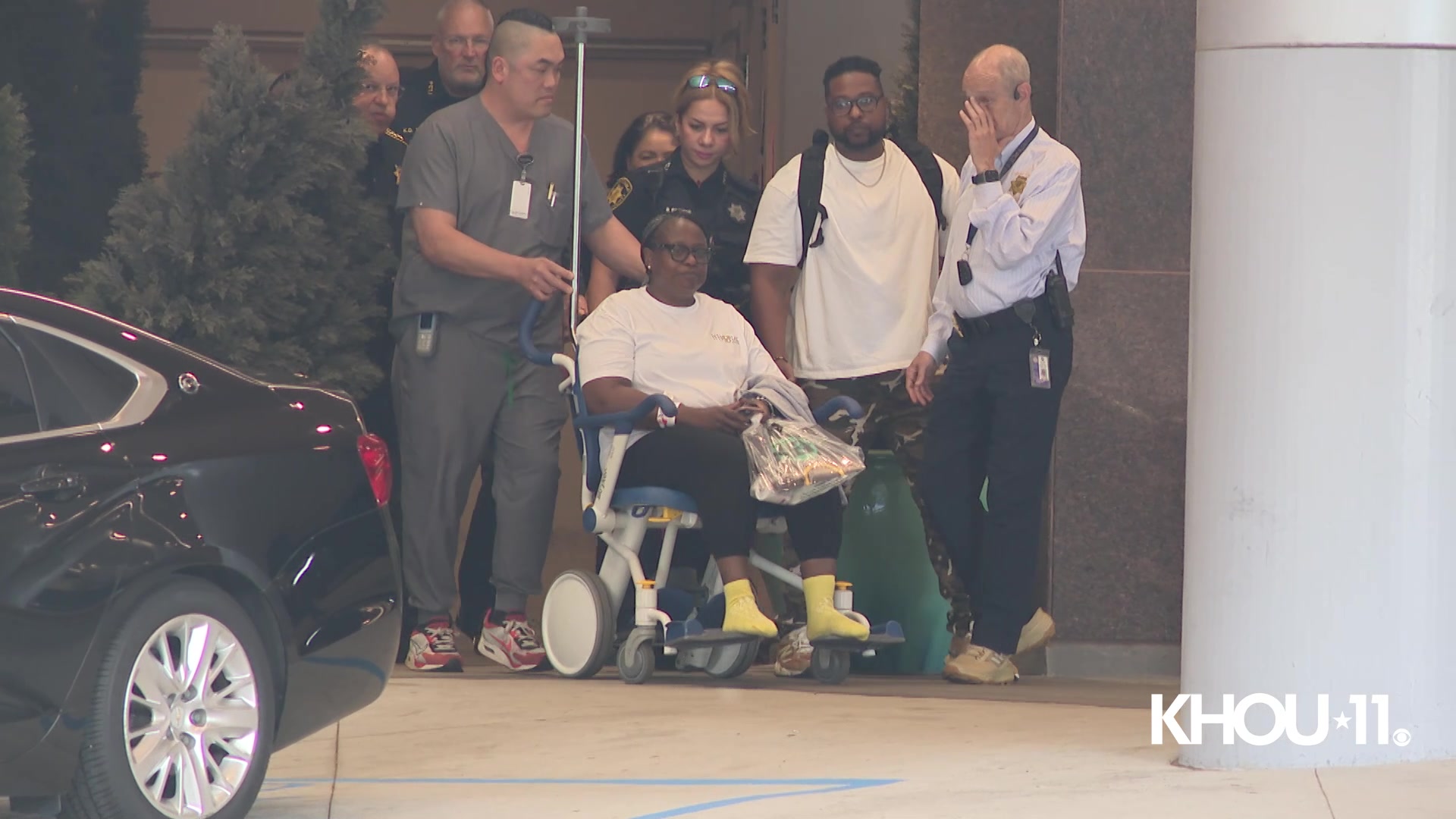 The Precinct 1 deputy constable shot yesterday has just been released ...