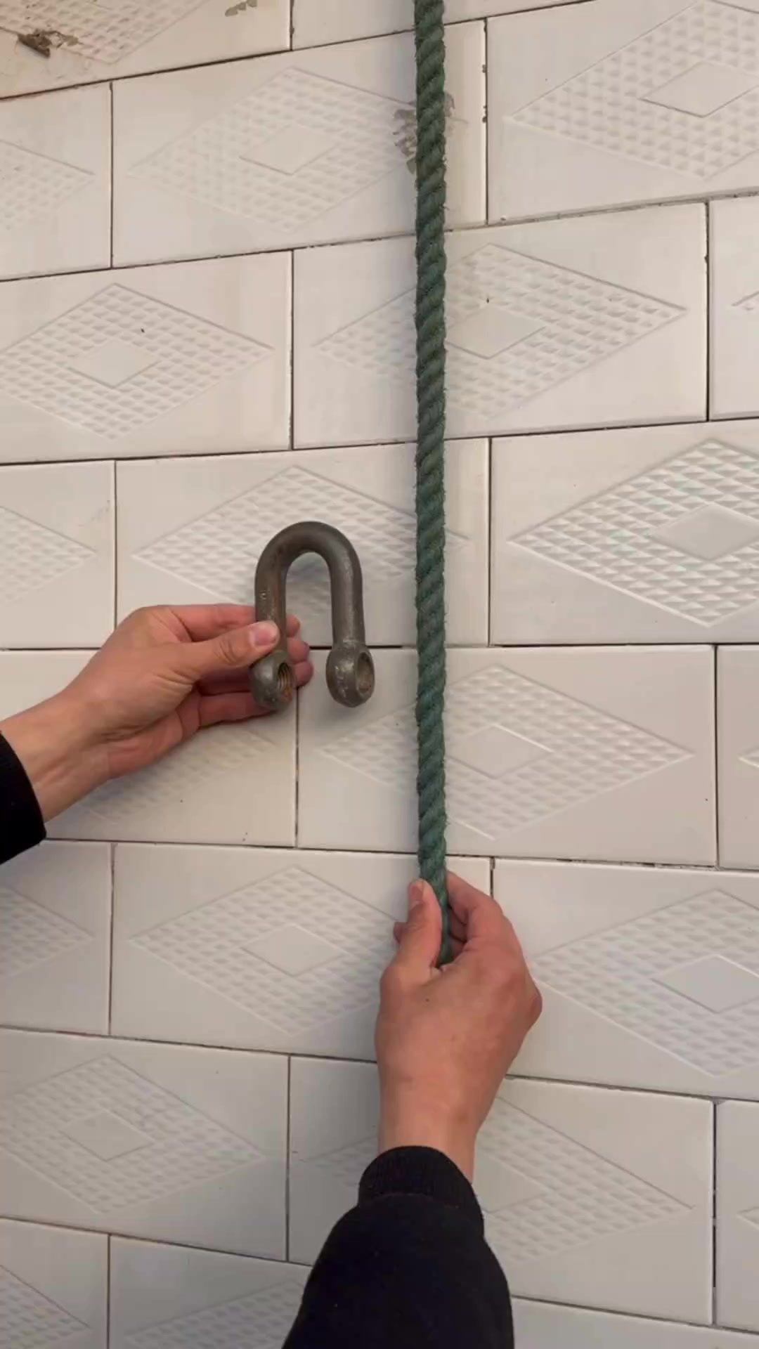 Quick tutorial tips Italian half hitch knot rope idea video | Welding ...