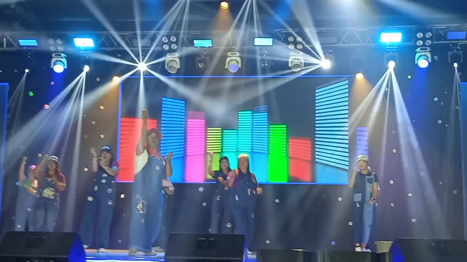 BATCH 1986 (RUBY JUBILARIANS) PERFORM A MEDLEY OF WELL-LOVED HITS ...
