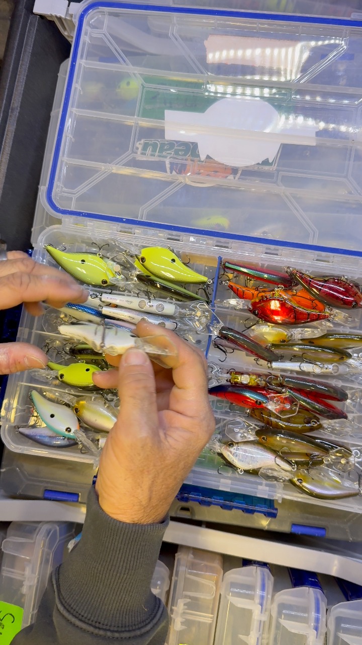 automatic mechanical fishing reel Yo Yo Flat Color:Silver Shiner Hologram gold pendants 8 stainless steel ball Fishing Hooks Bobbers Tackle