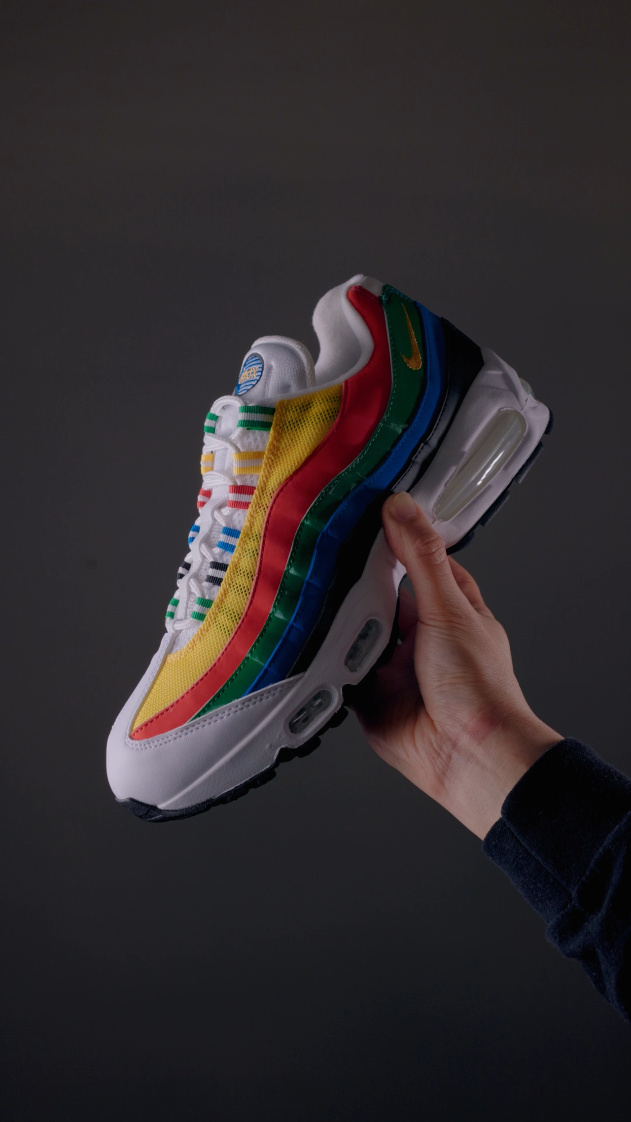 A faithful return of the coveted colourway, first seen in 