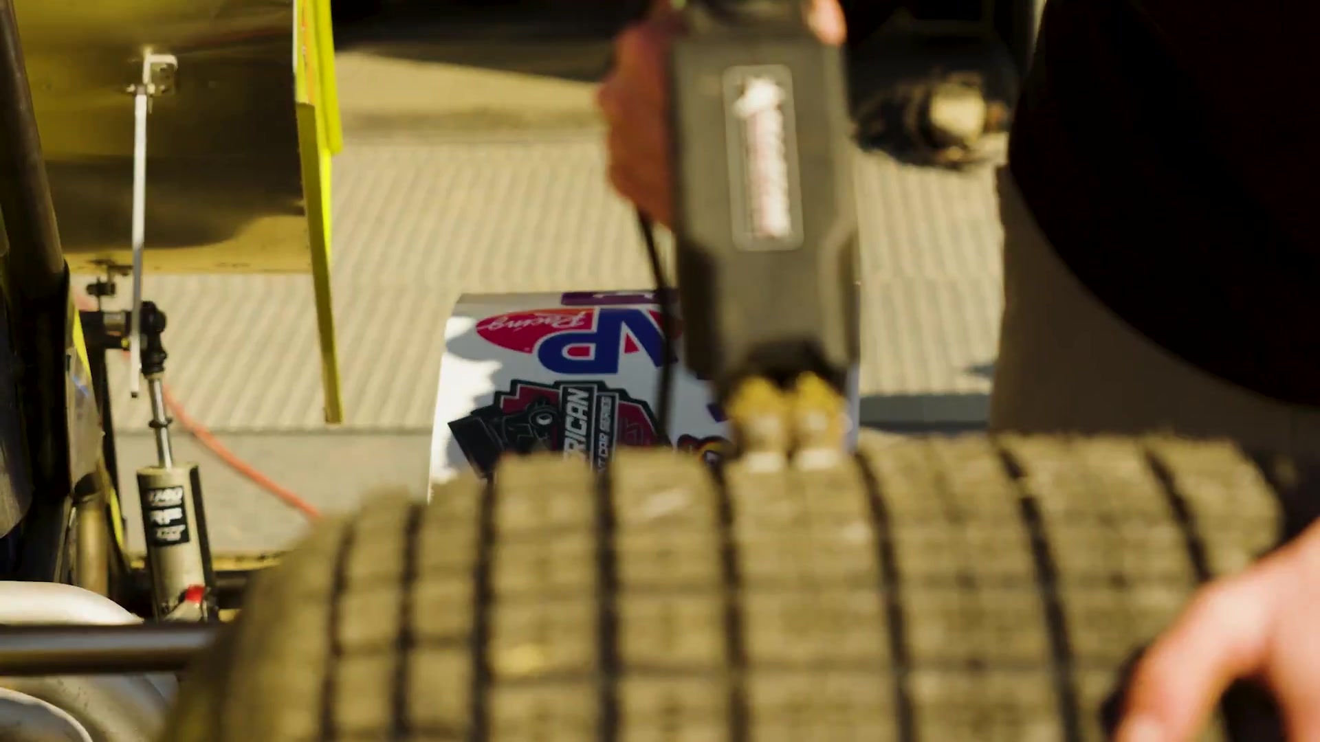 World of Outlaws... - World of Outlaws Sprint Car Series