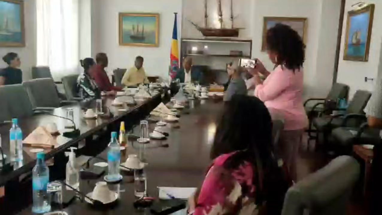 President Patrick Herminie meeting Former president Danny Faure to ...