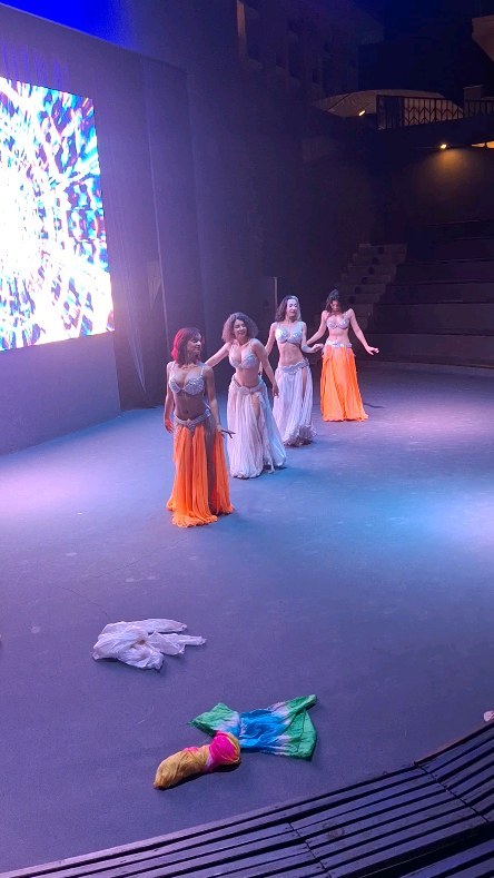 🥰😍🥰Belly dancer🥰😍🥰 う2のを華日 មុយម פמסט TADUA