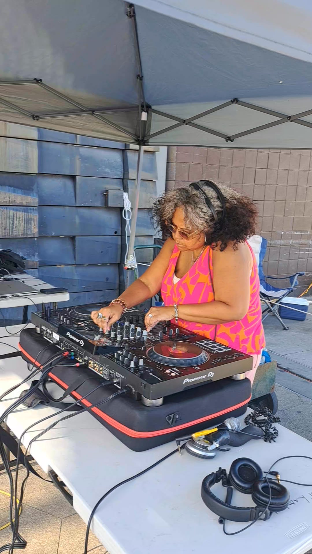 DJ NORY on the set | Rafael Quinones