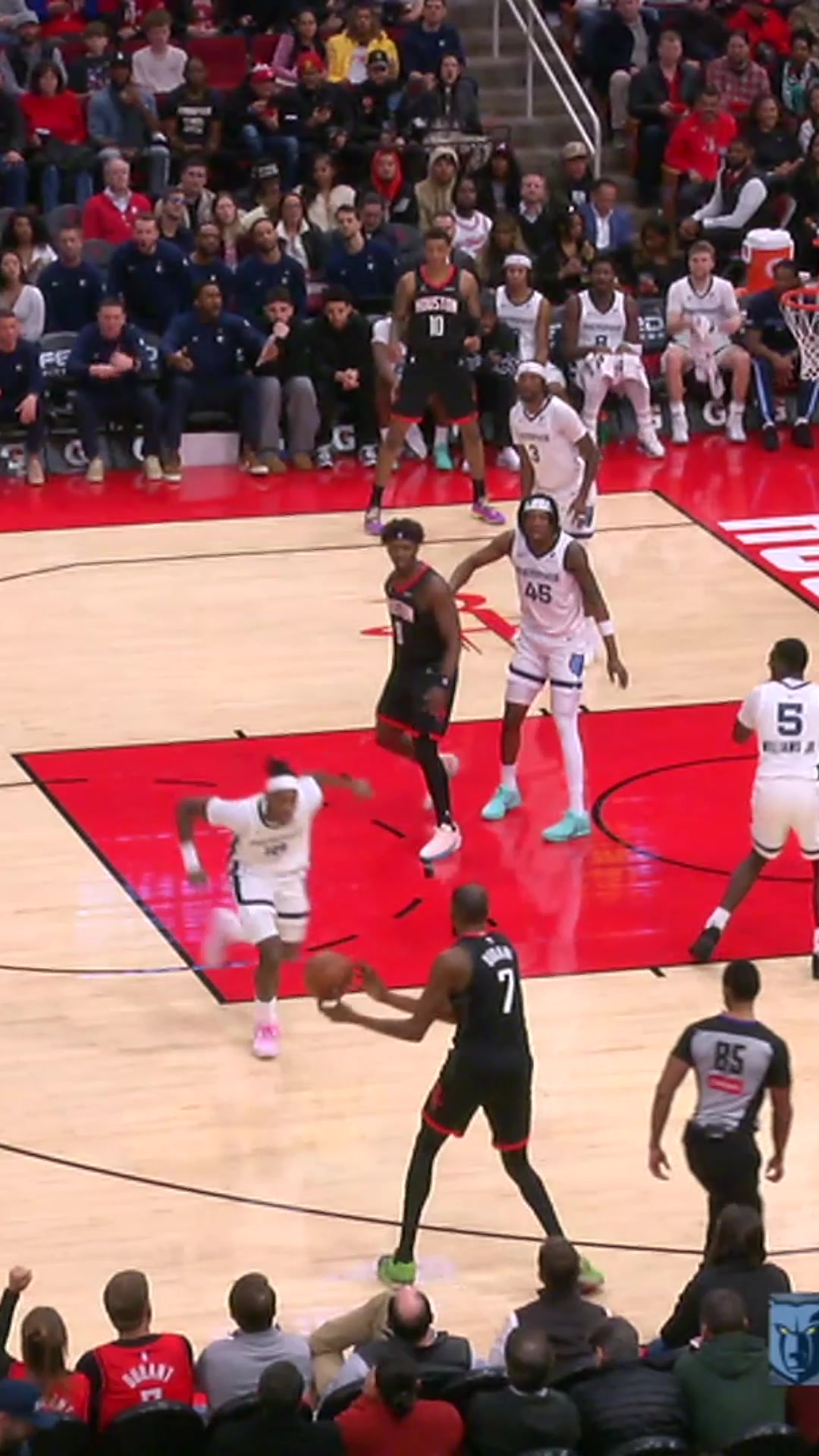 Kevin Durant takes it strong to the rack 💥🔨 📲 Watch games LIVE and on ...