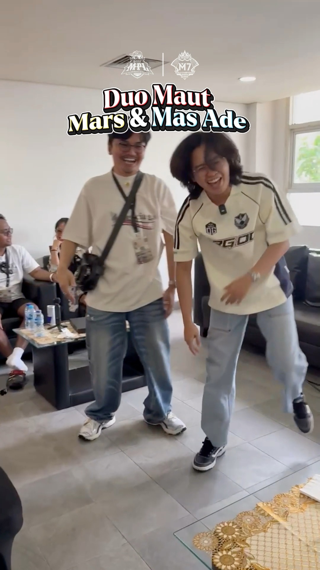 Fuhh mantap gila collab ni! 🤩 Let the world see us! Tandakan kalendar ...