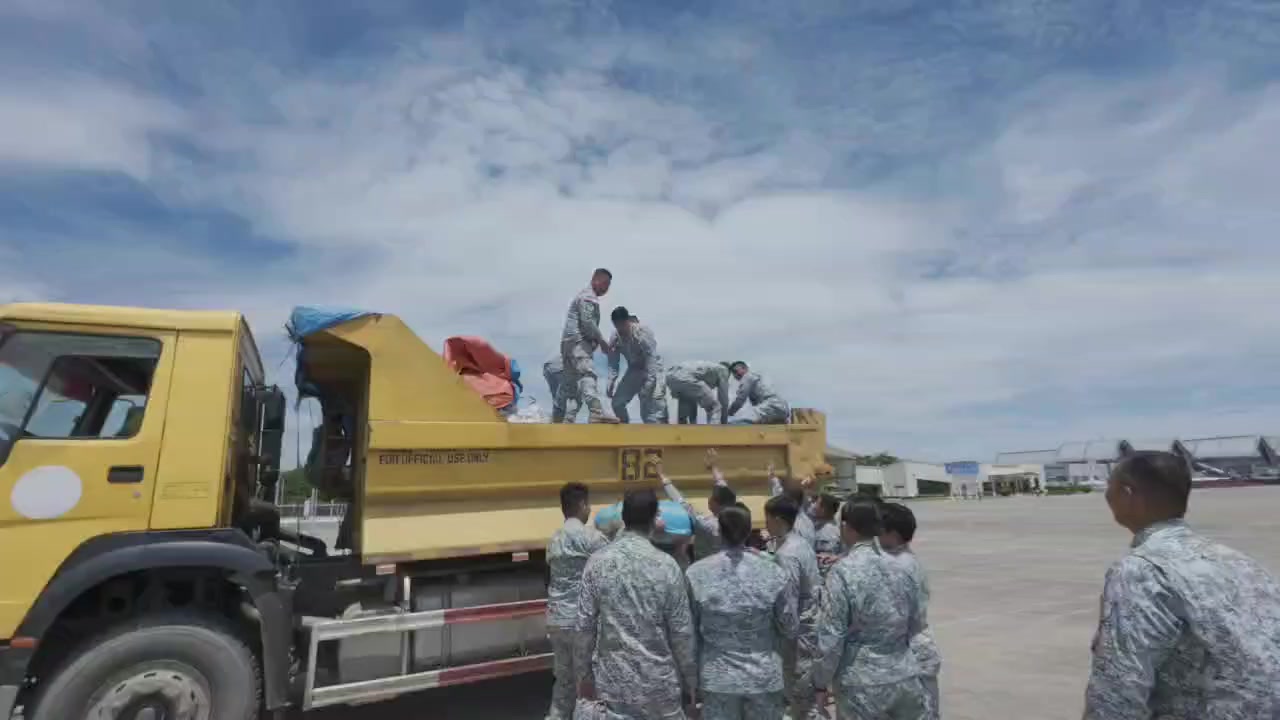 TINGNAN: Nag-deploy na ang Philippine Air Force (PAF) ng Disaster ...