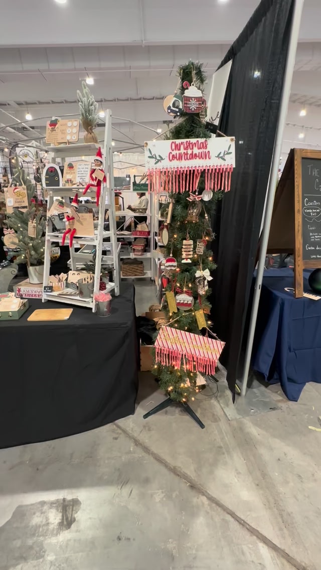 Day 1 of the New England Christmas Festival did not disappoint!!!! We ...