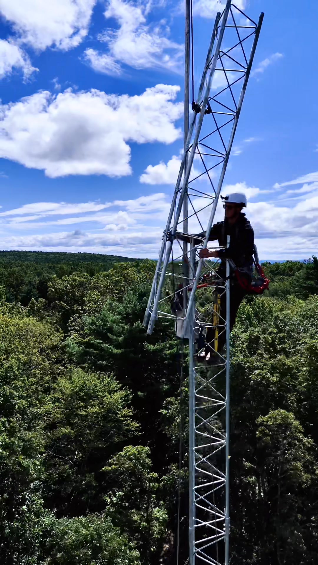 Setting the final 140-foot section on this rotating tower🔧 #VCTowers # ...