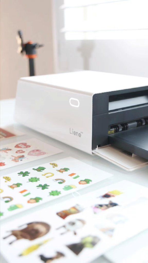 Liene's PixCut S1 is the ultimate all-in-one photo sticker printer and ...