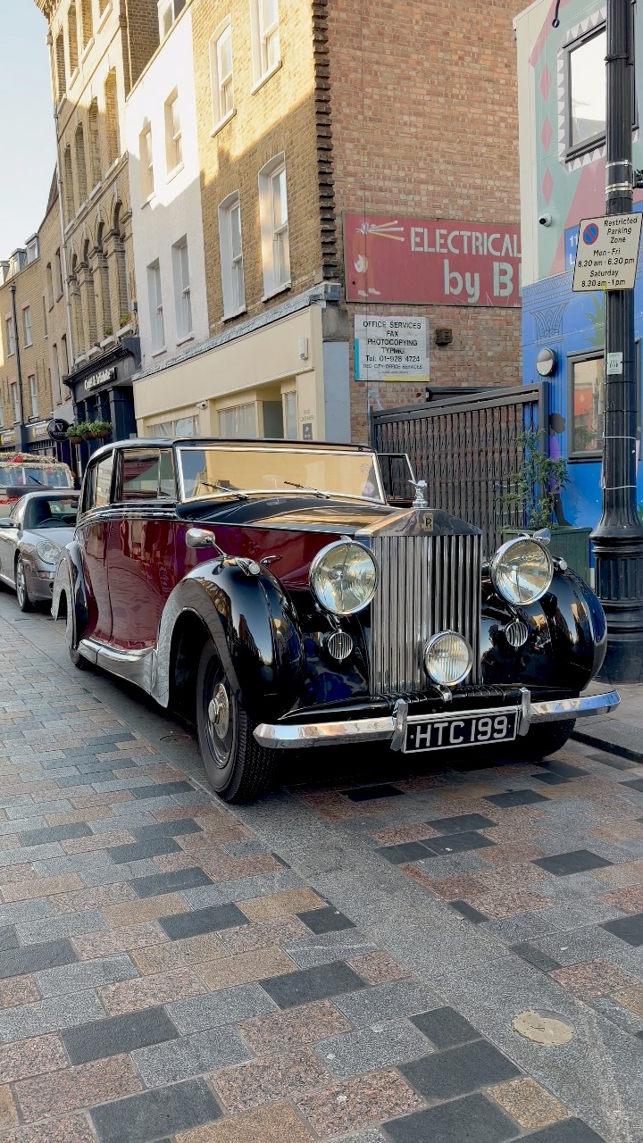 1947 Rolls-Royce Silver Wraith #luxurycar #classiccar #rollsroyce