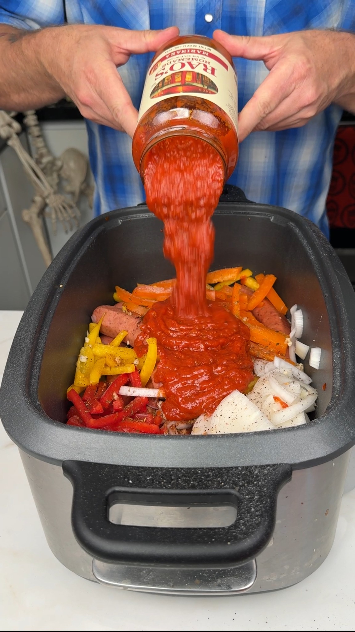 Crock Pot Sausage n Pepper Pasta | Drew Eats | Facebook