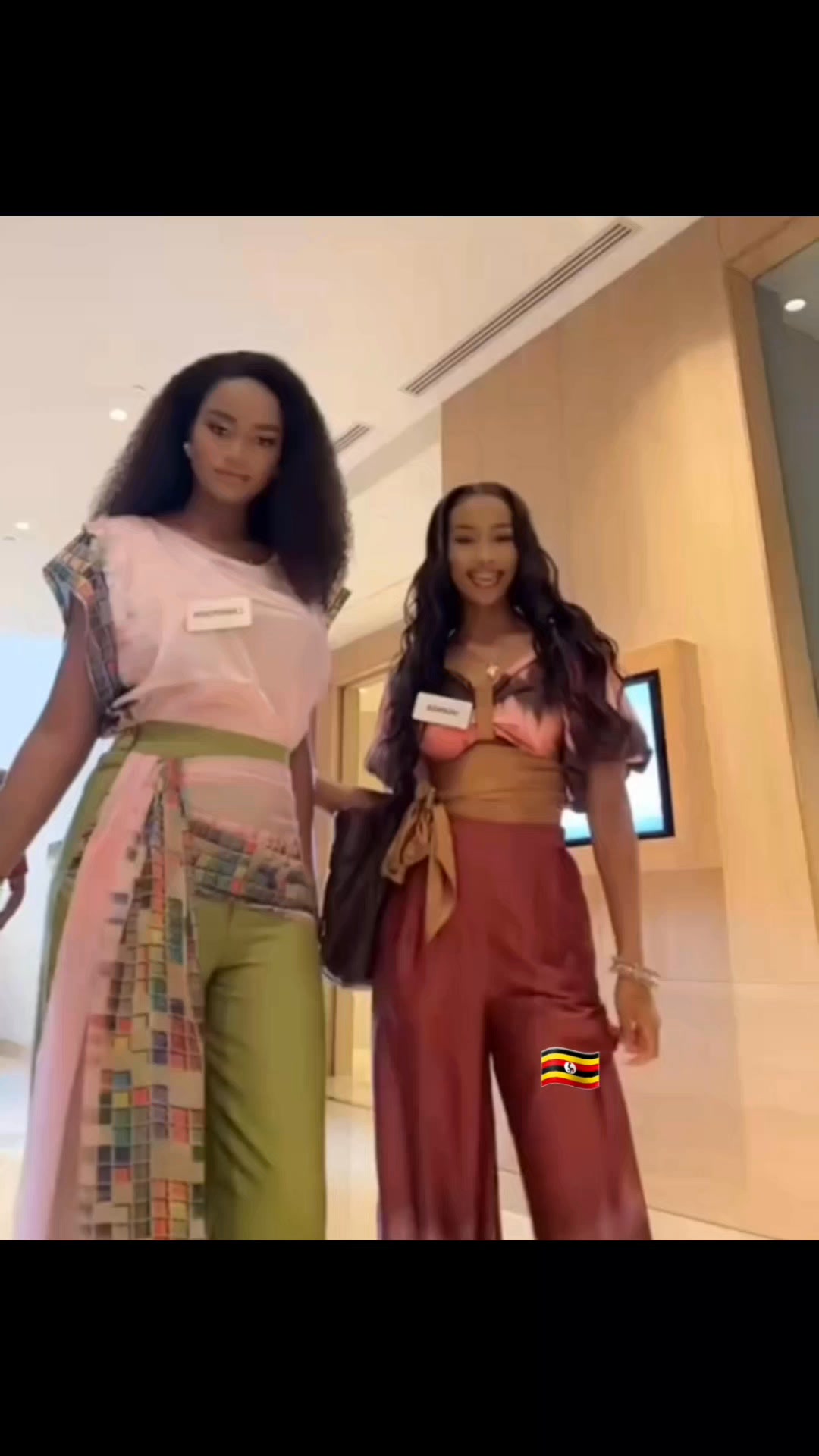 Grosse ambiance à Telangana aujourd'hui avec Princesse Issie et ses ...