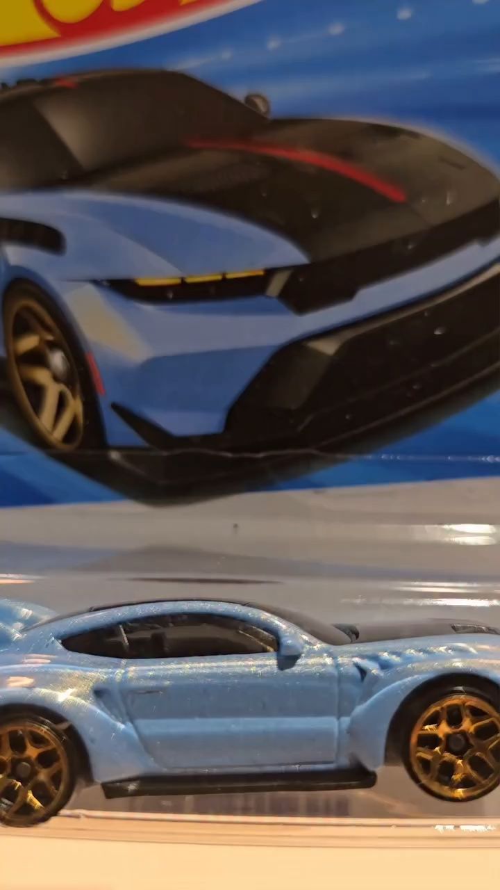 Turning a basic Mustang into a Super Treasure Hunt in 5 seconds