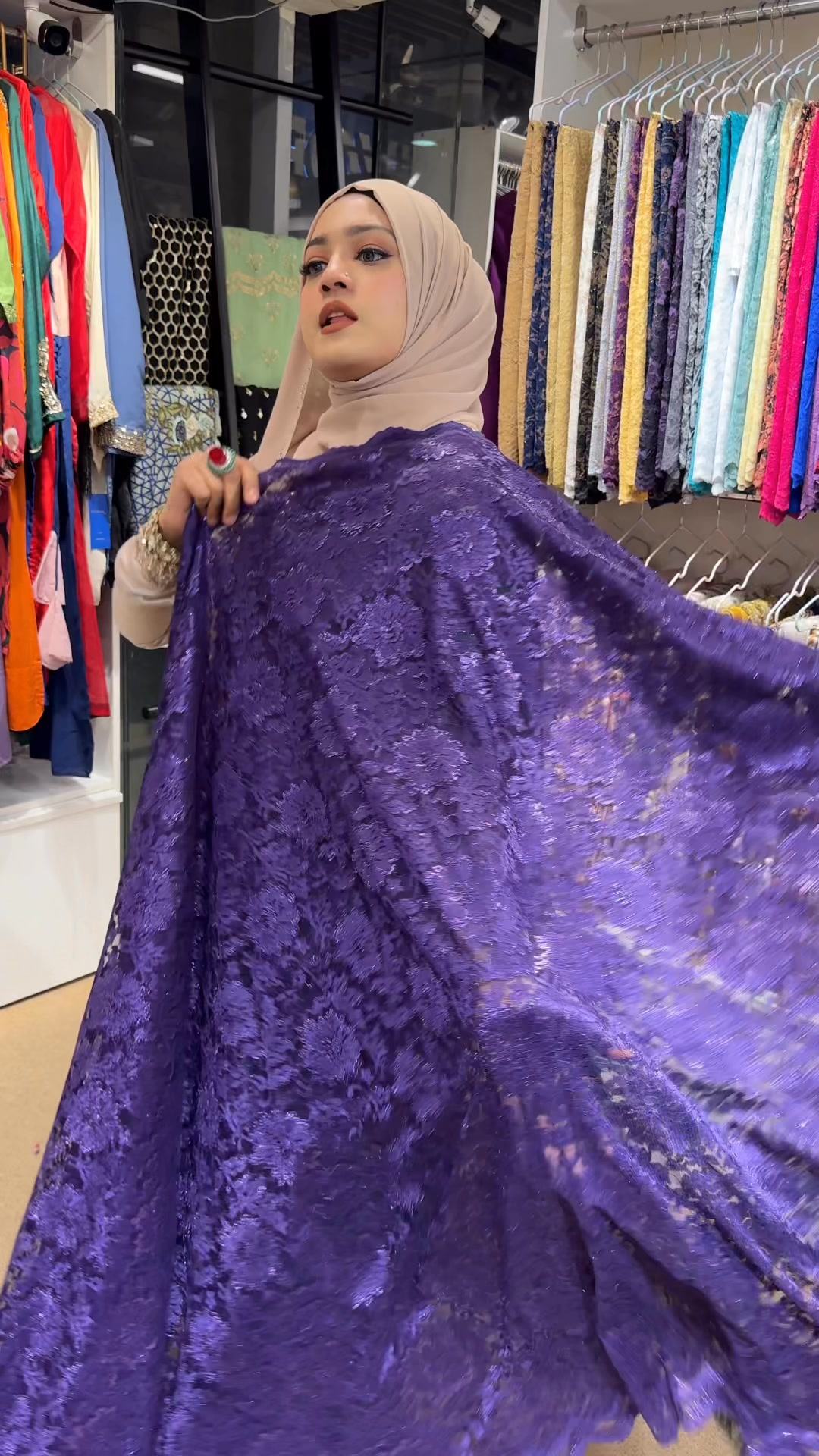 📍Dhanmondi Showroom:27 Shaptak Square, House # 02, Road # 27 (old ...