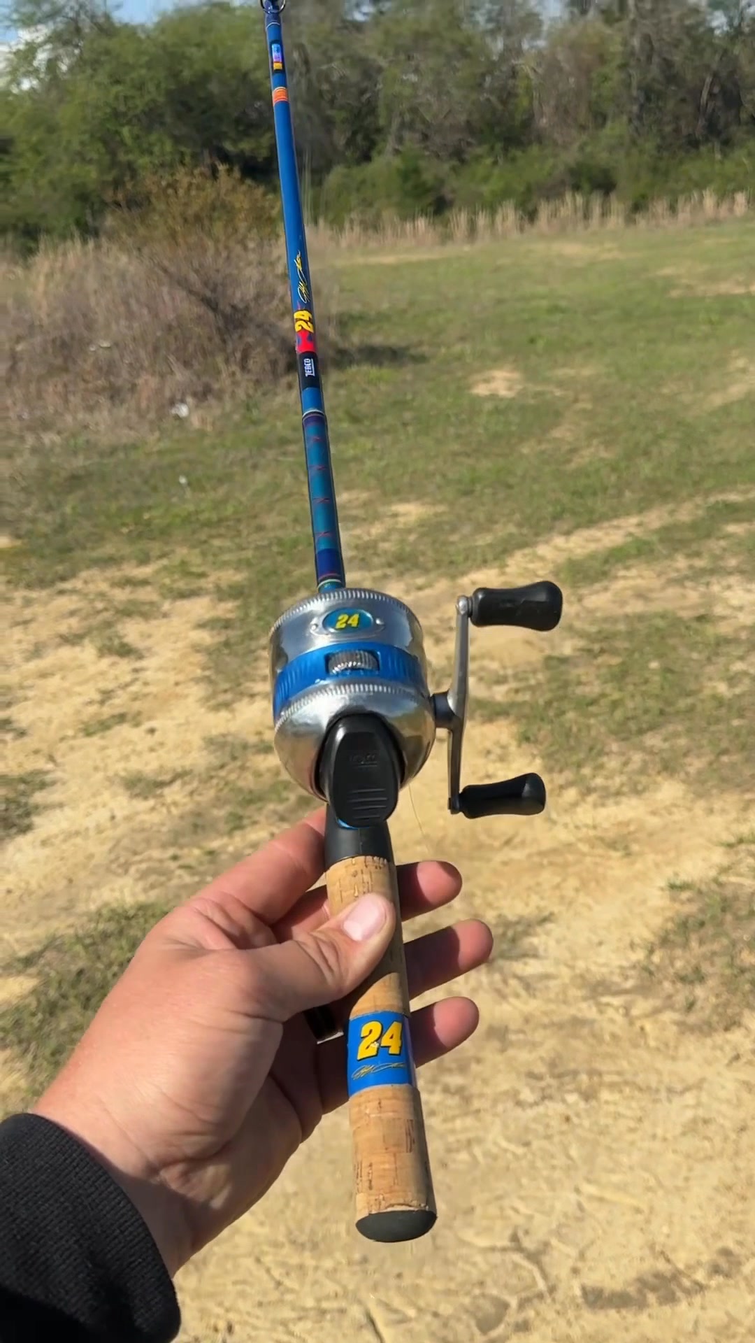 shakespeare ugly stik gx2 spinning rod. Elite Salmon/ Steelhead Rod | 8.6 Ft Color:Holographic Dorado Ugly Stik GX2 is Jouet de Bain Savage Gear Saltwater Dragontail