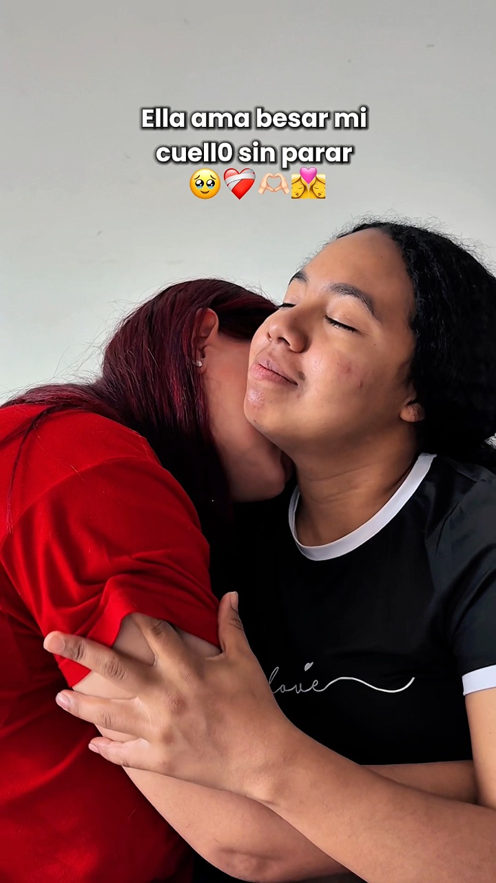 Ella ama besar mi cuell0 sin parar y yo pues: n0 lo puedo evitar 🥹🏳️‍🌈🌹 ...