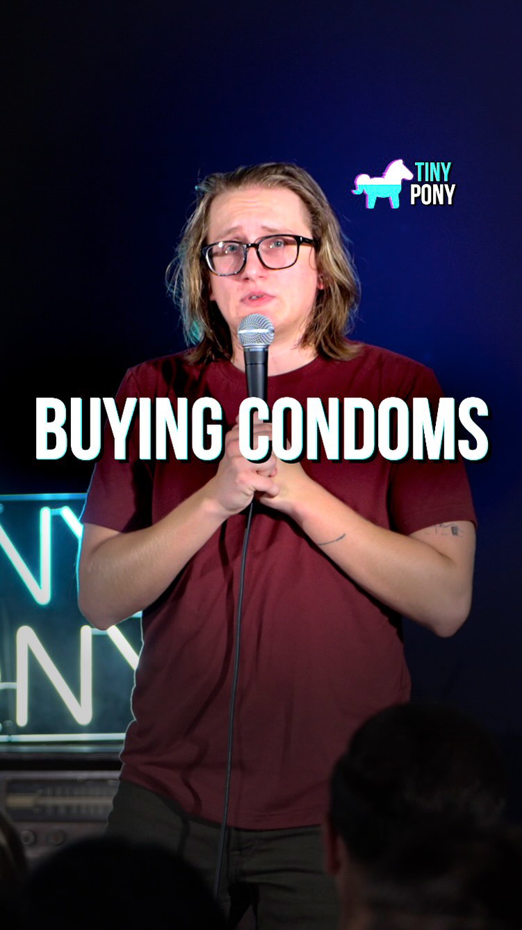Jest leave it at the door 🥛 🎤 @ryangoodcase #standup #comedy # ...