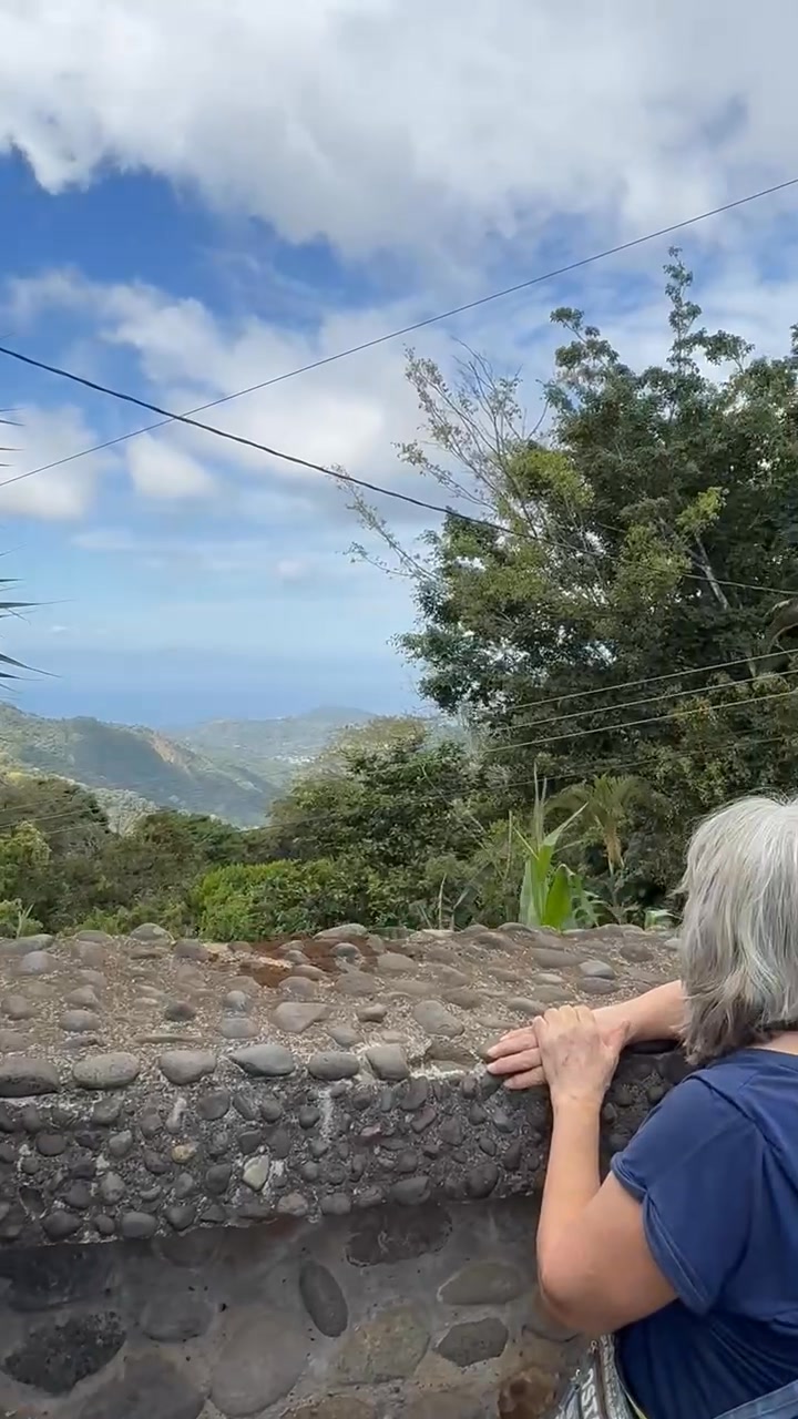The Pacific Ocean is on our right side and the Atlantic ocean is on our ...