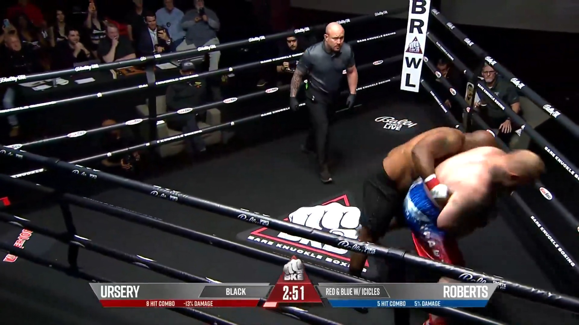600 LBS in the trigon and they are THROWING DOWN! 🤯 #BallysFightnight # ...