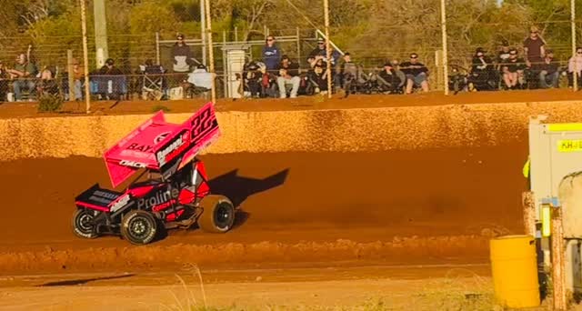 Jaydee Dack in slo mo - hot lapping for night 2. Maddington Toyota ...
