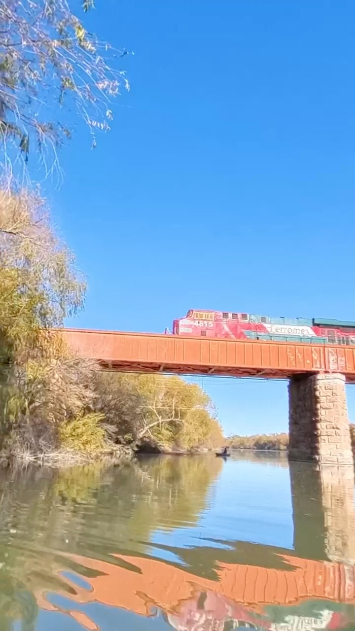 Ferrocarril pasando por Río Sabinas.!🚂 #naturaleza #pesca | Outdoor ...
