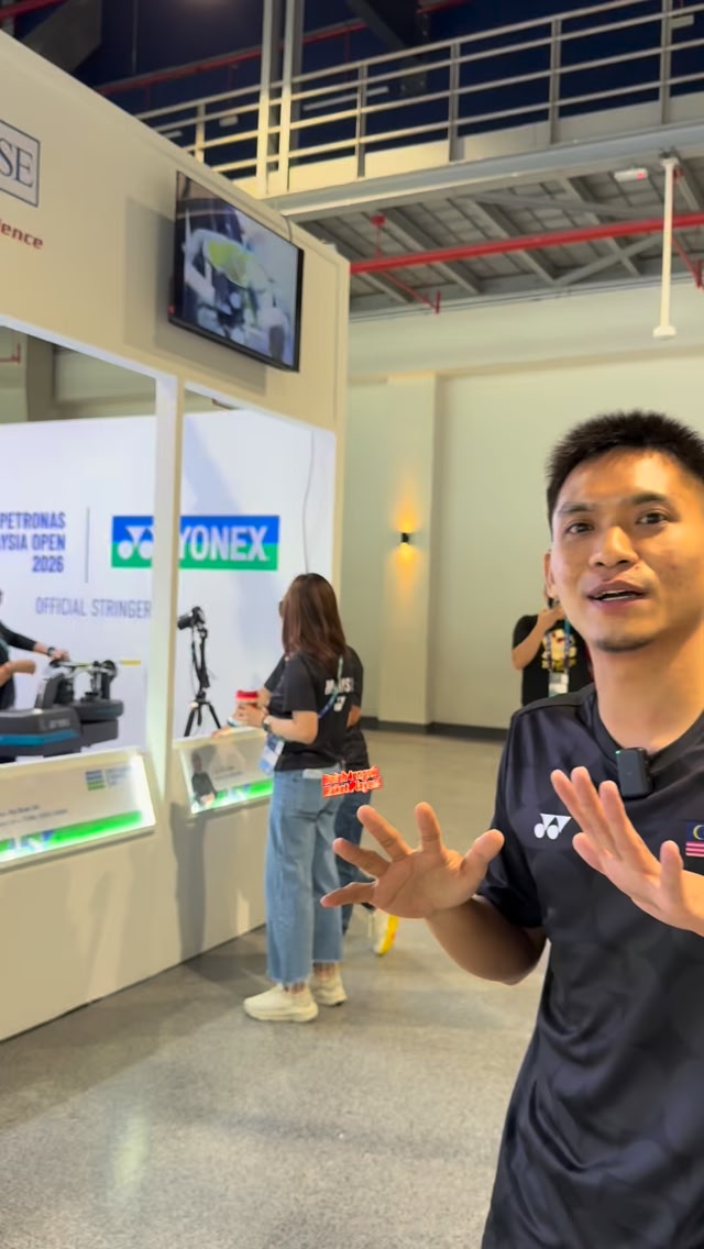 Tahun ni Yonex buat kelainan dengan menampilkan semua stringer wanita ...