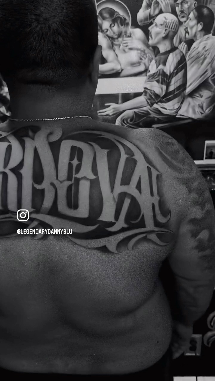 Lettering Top Rocker that says“CORDOVA” Let me know if your interested ...