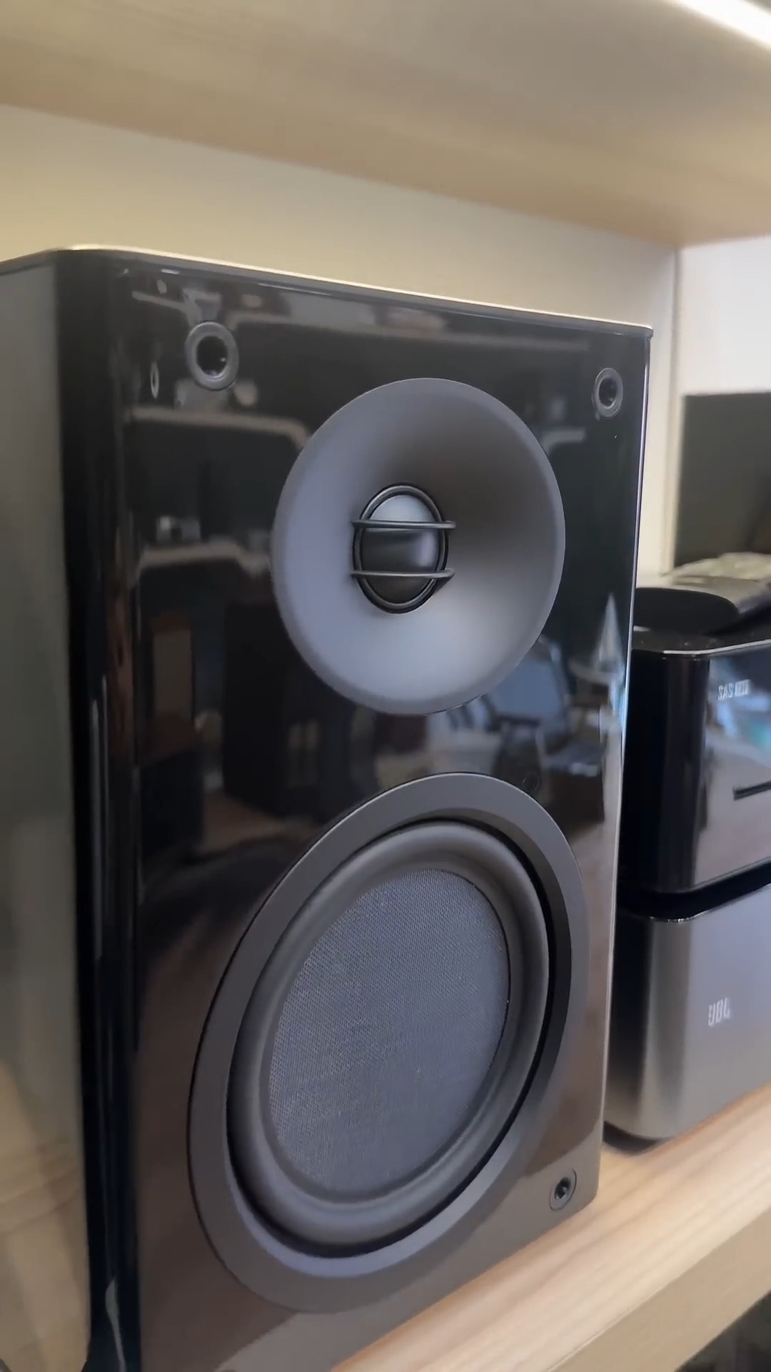 Follow for more heind audiophile Vintage JBL SAS-101 😮‍🔥 Classic