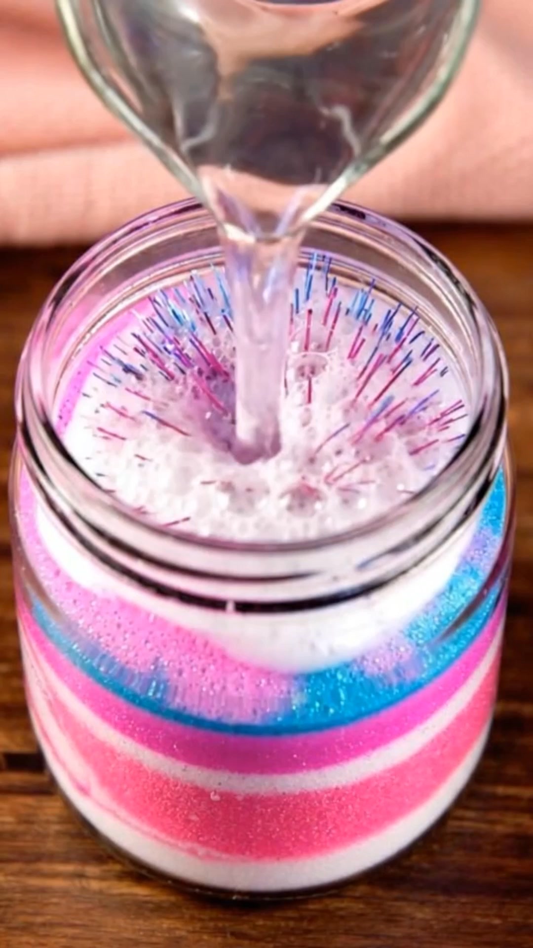 🌈 Bright colors fizz and bubble in seconds with this easy reaction ...