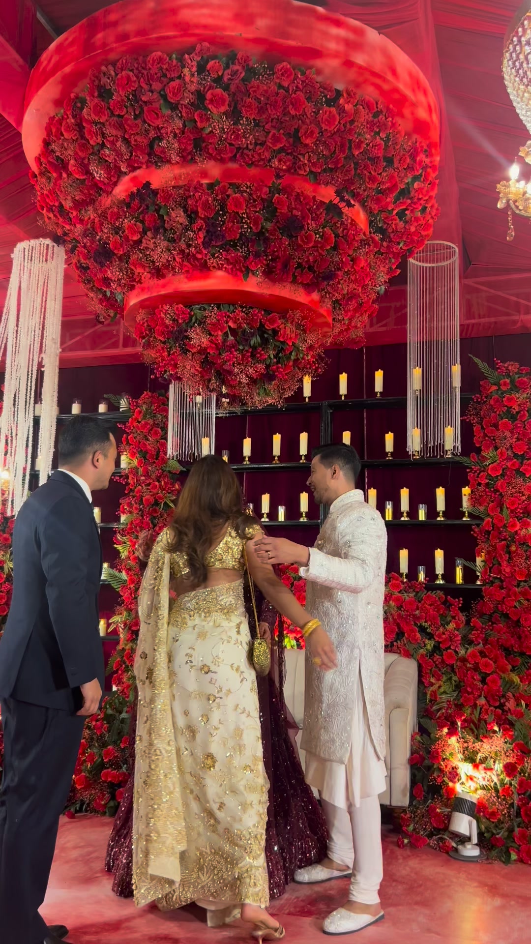 Niti Shah को Reception मा Asmi देखि Anushak Shrestha सम्म #nitishah # ...