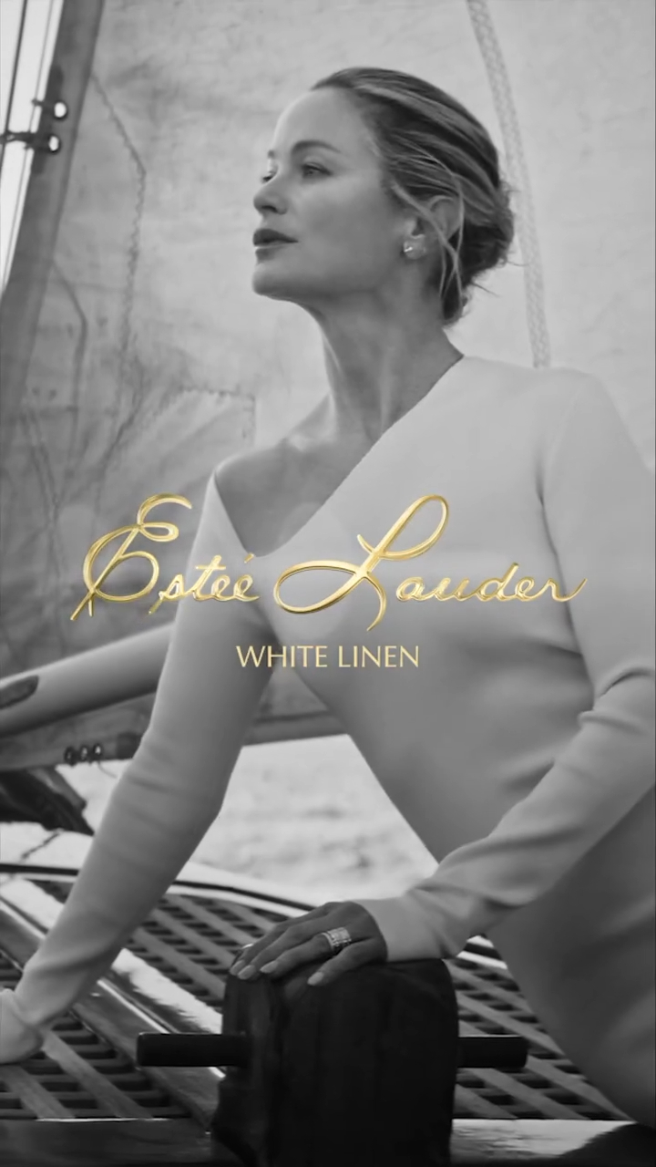 A crisp, refreshing fragrance to live in all year round. The new