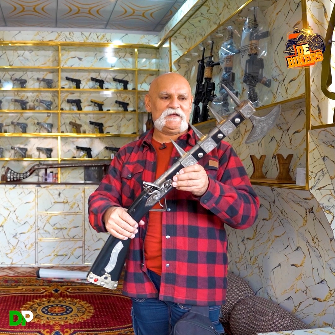 درہ آدم خیل میں ہاتھ سے بنےجدید اور لائسنس یافتہ اسلحےکی مارکیٹ ...