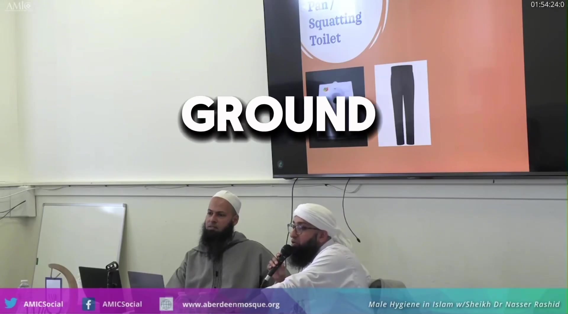 This is disgusting! An imam in an Aberdeen Mosque teaching children how ...