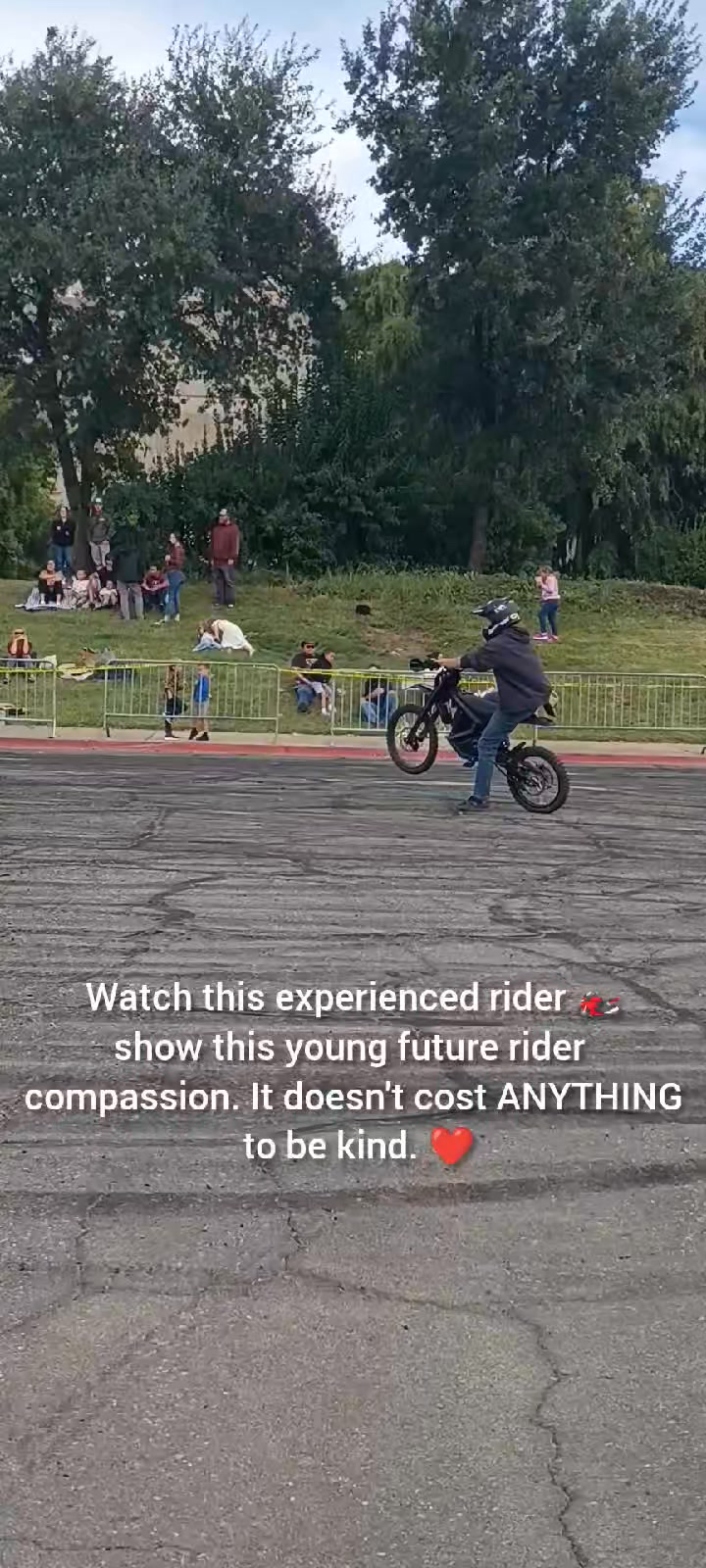 Watch this experienced rider 🏍️ show this young future rider compassion ...