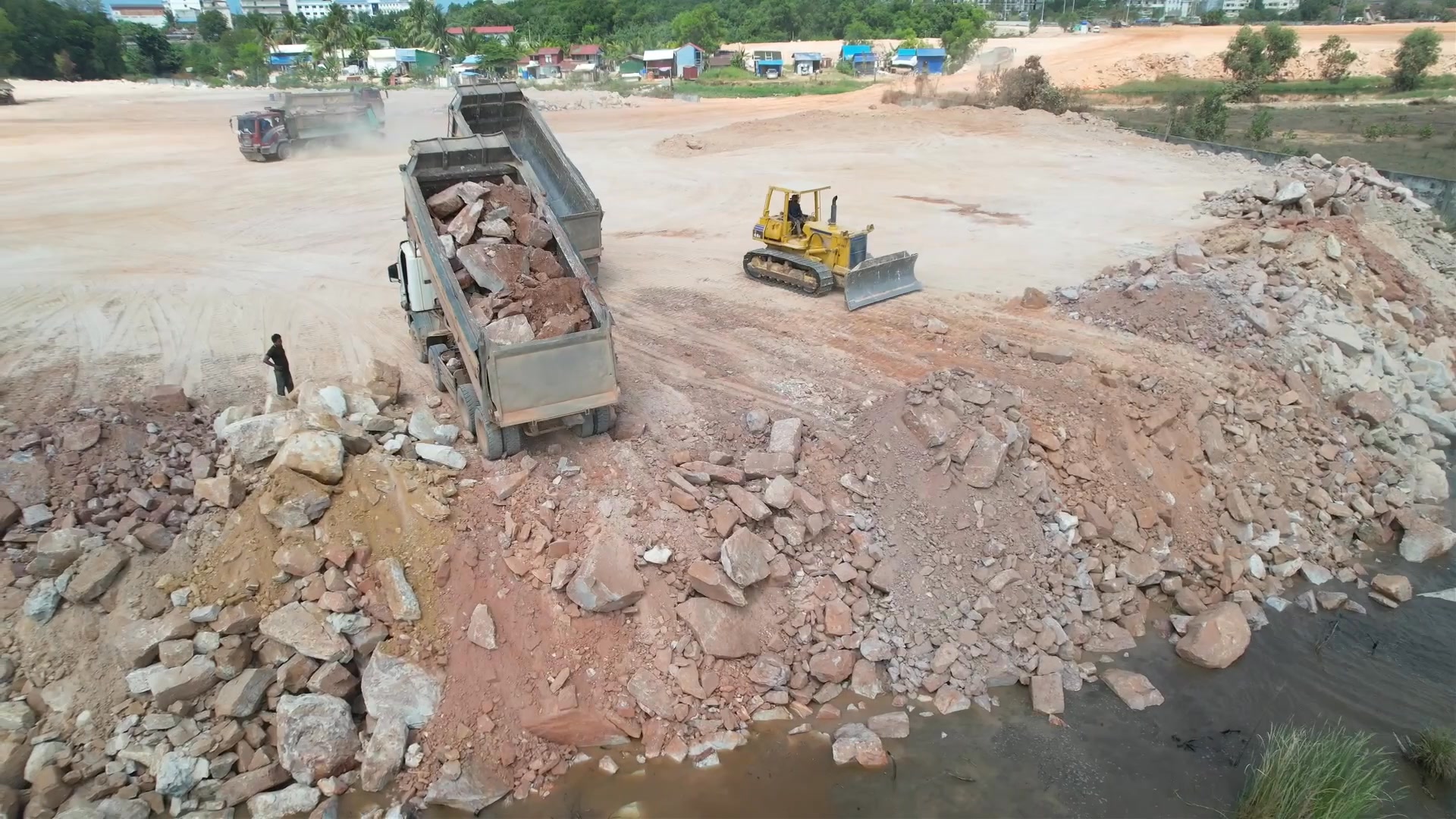 WOw! Specially Activities Dozer Operator Dirt Pushing Crossing The ...
