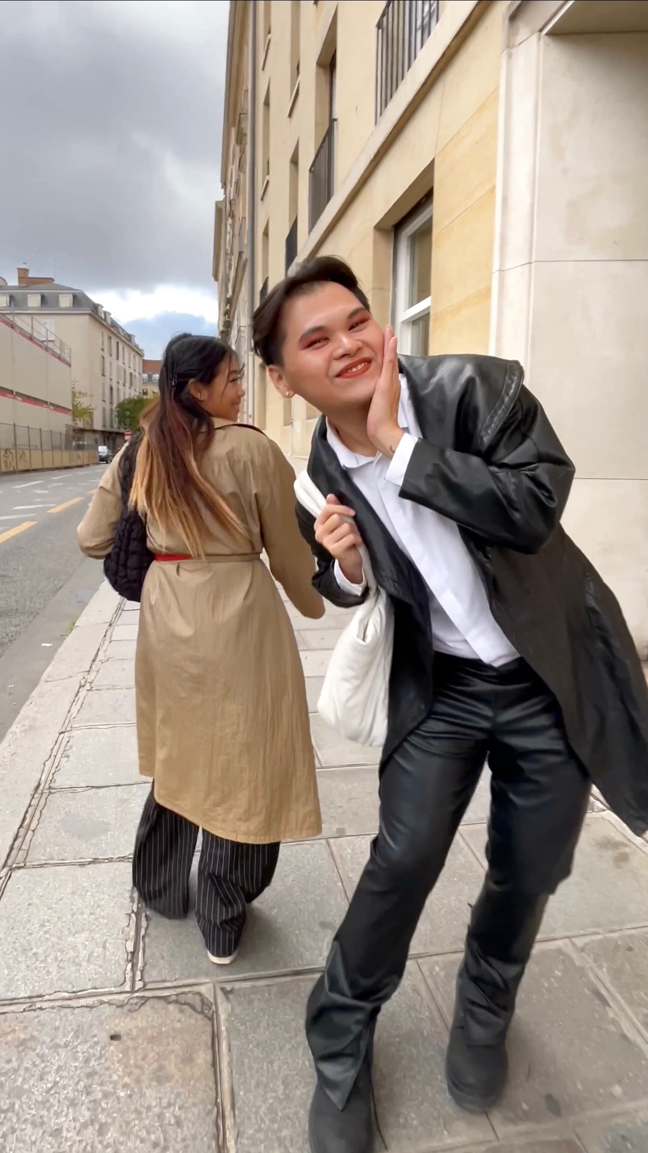 Sinora in Paris | ថ្ងៃនេះខួបកំណើតខ្ញុំ! 🪐☁️🪶 ដូច្នេះ សូមជូនរឿង 