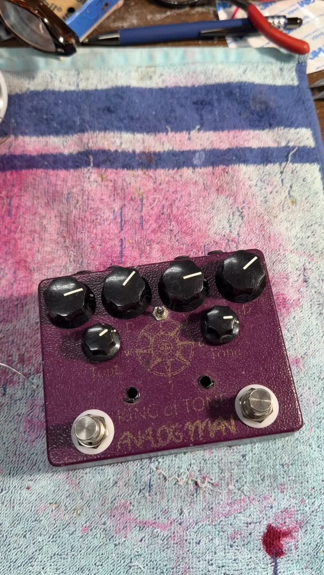 Here is a real king of tone with a DIY set of guts that will never