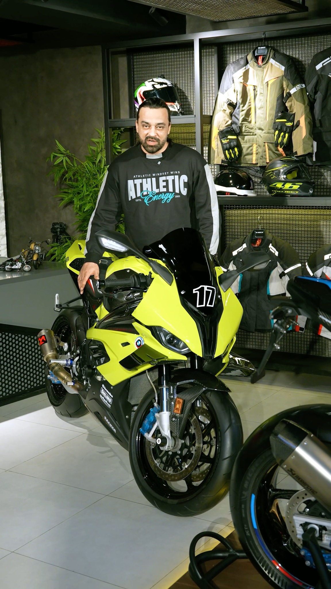 Check out the new lightweight & aerodynamic M Pro Race helmet