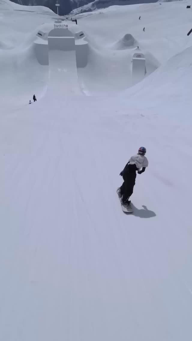 Anna Gasser (@annagassersnow) • Facebook