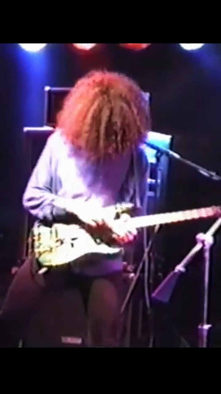 Blues Saraceno - Full Tank #guitarsolo #guitarist #bluessaraceno #guitar | Shred Music TV